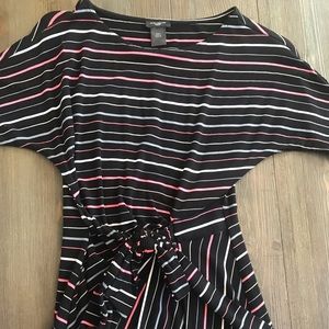 Cute & Sassy🖤Ann Taylor Petite Dress